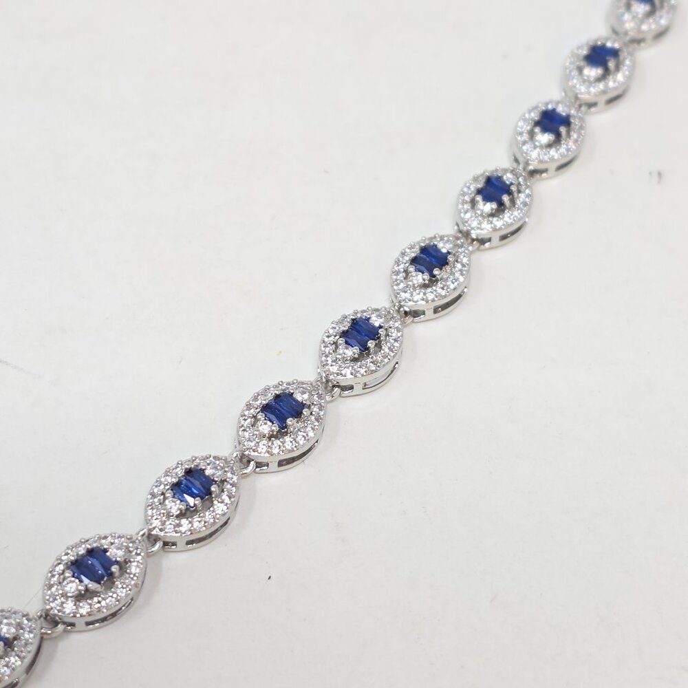 🎁🎅HOLIDAY TREASURES! CZ Blue SaphireTennis Bracelet
